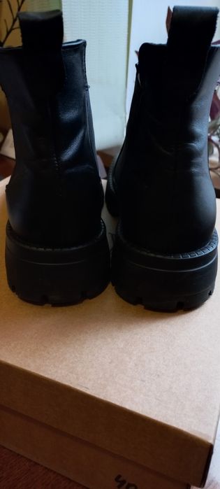 Напівчоботи, челсі