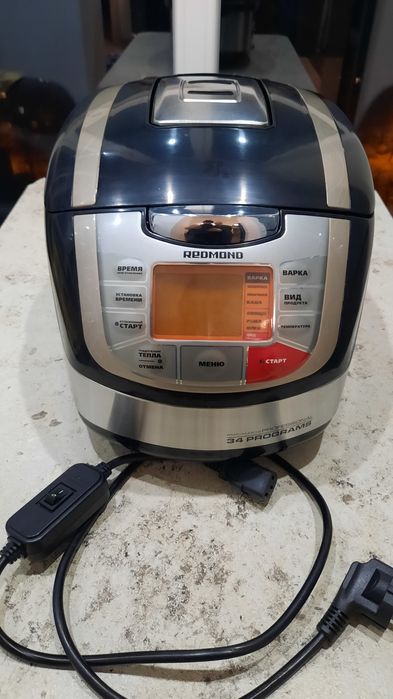 Продам мультиварку REDMOND RMC-M4502E
