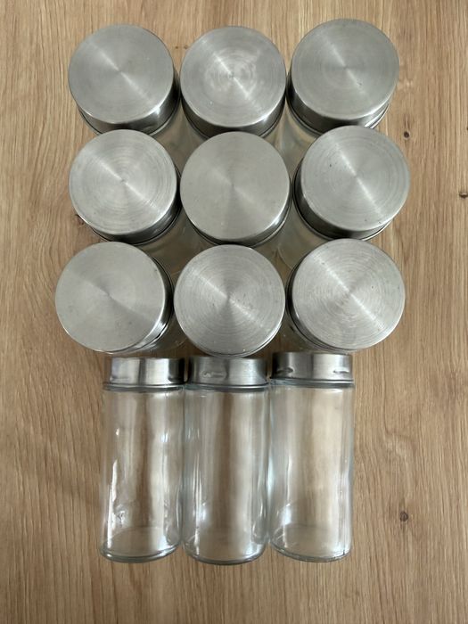 12 Spice Jars476586576121712641