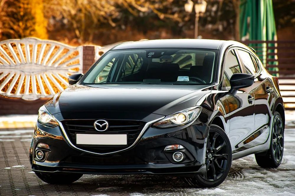 Mazda 3 **SPORT LINE** Automat *Kamera*HeadUP*BOSE*Navi*Bixenon*LED*Lopatki*