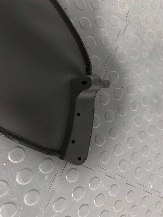 Alfa Romeo Stelvio półka Roleta bagażnika