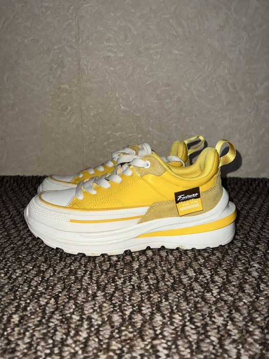 Кросівки жіночі. Кроссовки 38 размер