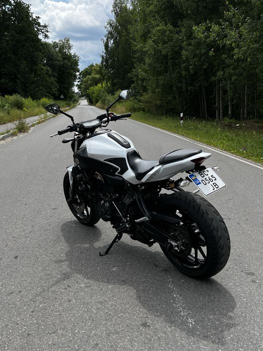 Продам Yamaha MT-07