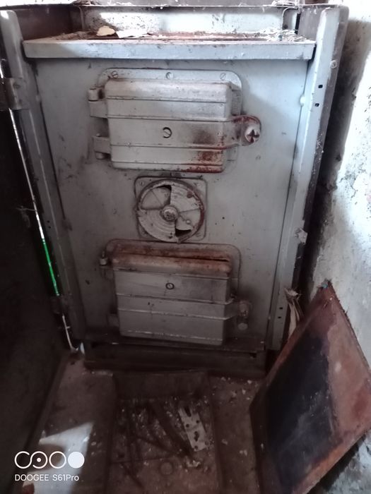 Piec węglowy (koza) PRL  żar 1,2