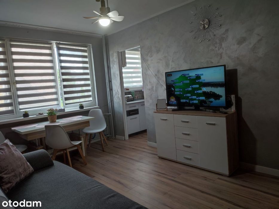 Mieszkanie I-Piętro 40m2 w Centrum Władysławowo położone 400m od plaży