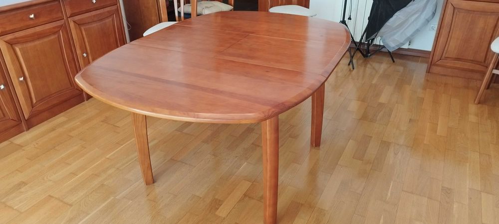 Mesa de Jantar Extensível sem cadeiras