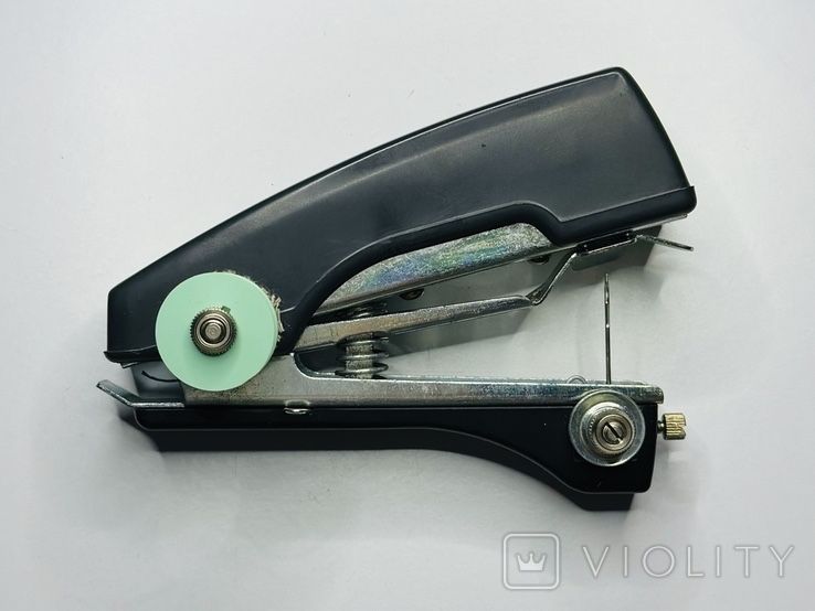 Міні швейна машинка СРСР / Машина швейная ручная портативная