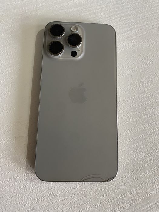 Iphone 15 pro на запчастини
