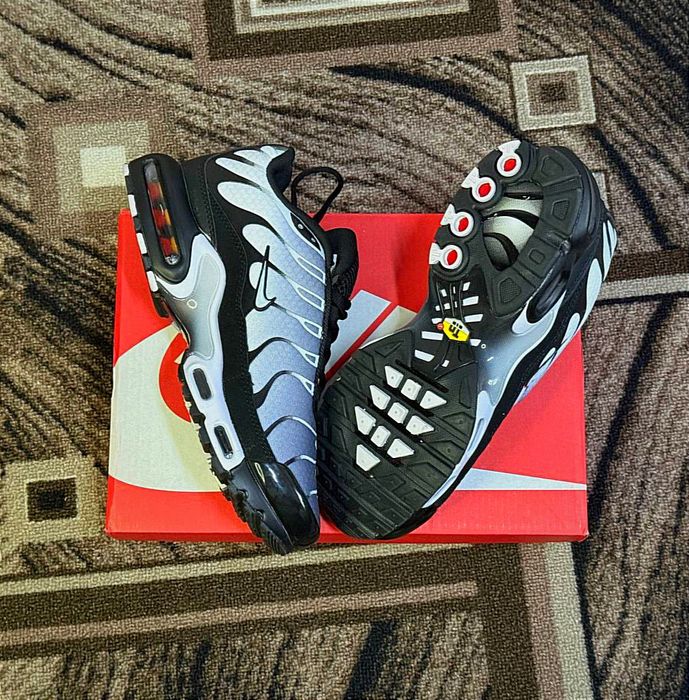 Распродажа Nike Air Max TN Plus