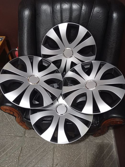 Продам ковпаки 4 шт R17