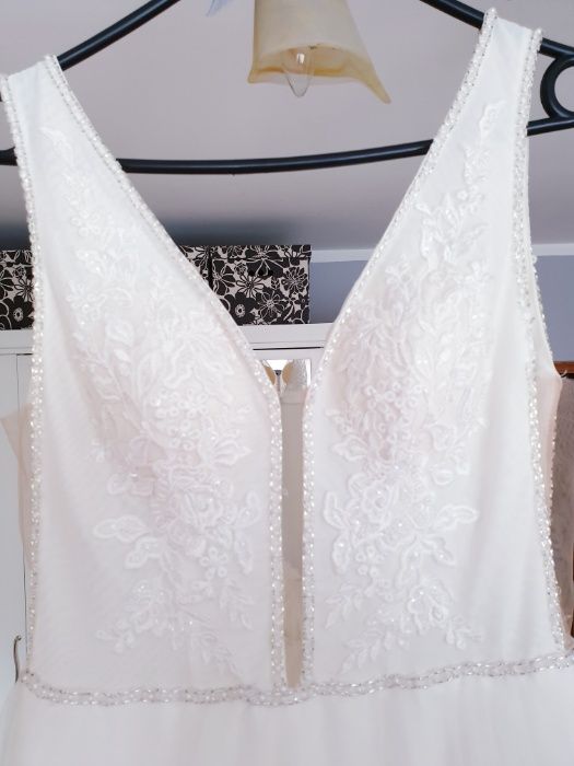Suknia Ślubna Laila, Moda ślubna Pilar, 2,5 m welon GRATIS