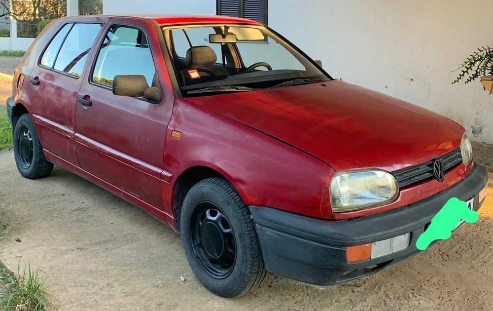 Vendo Volkswagen Golf 3 (anos 90).