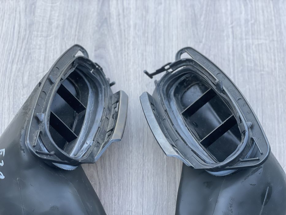 Хобот БМВ Е39 Дорестайлінг Патрубок Корпусу фільтра салону BMW L R