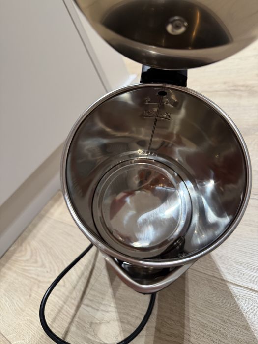 Електрочайник Domotec MS-5028 1.8 літра 1500W Black (1813)