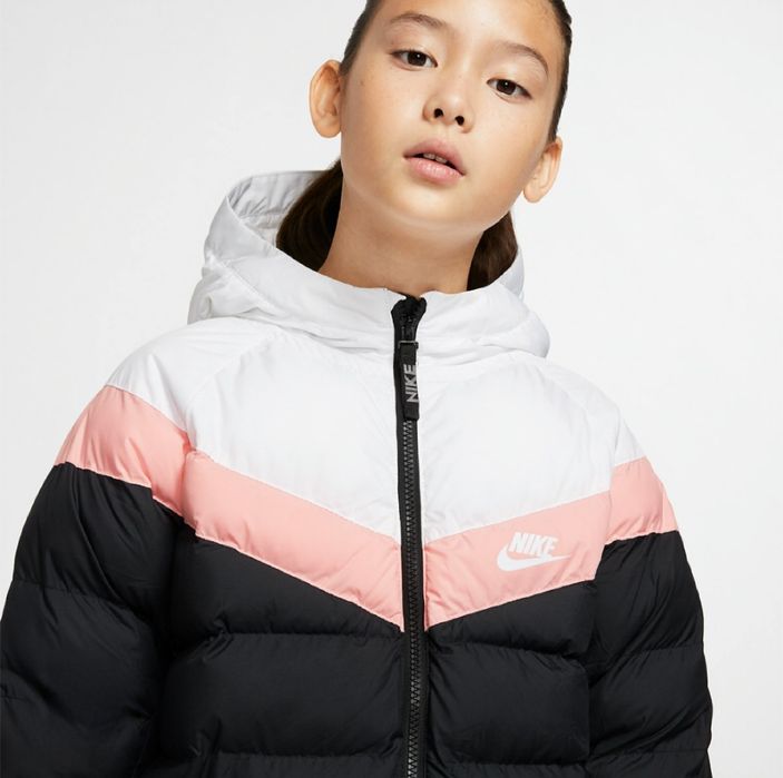 Nike дитяча куртка демі курточка на дівчинку XS/S (122/128/134см) 7-9р