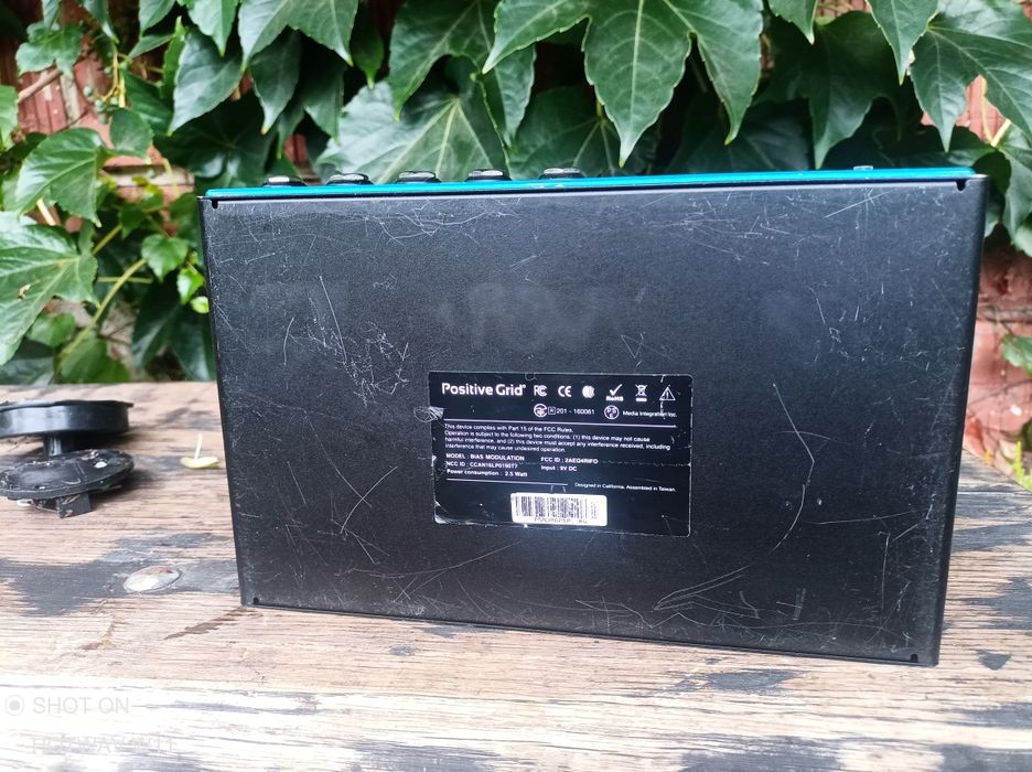 Positive Grid - chorus flanger phaser vibrato idd