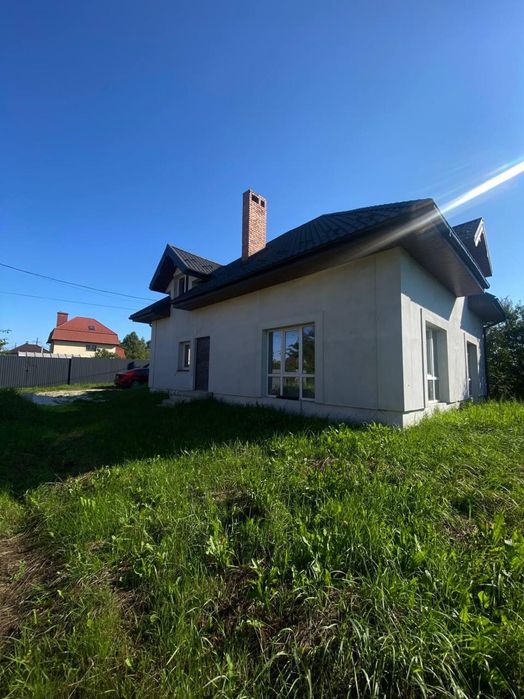 Продаж окремостоячого будинку у Солонці, гараж , 5 сот , 83 тис + торг