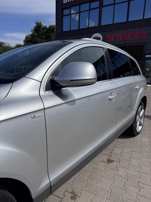 Продам Audi Q7 2007