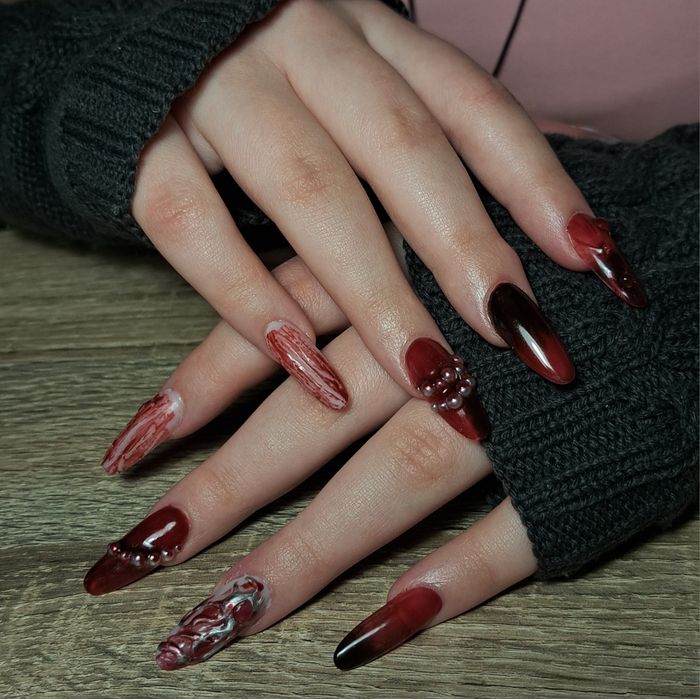 Майстер манікюру, моделі