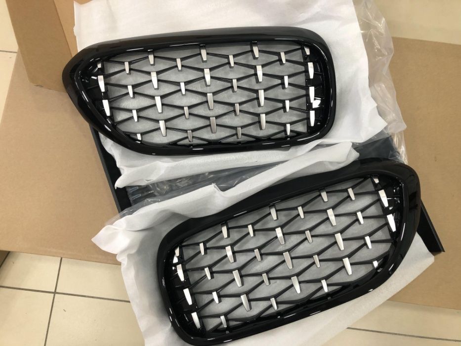 решітка радиатора BMW 5 E60 ф10 г30 ноздри BMW E61 F10 G31 е61 ф11 г31