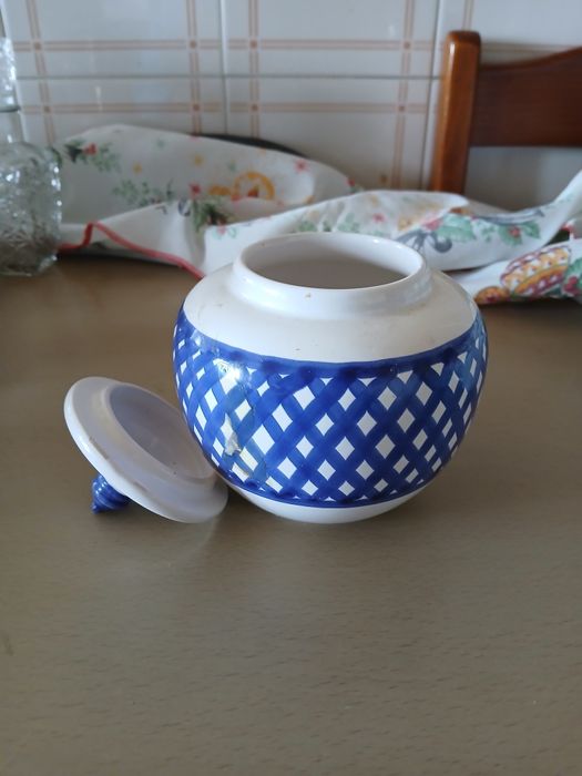 Açucareiro de porcelana