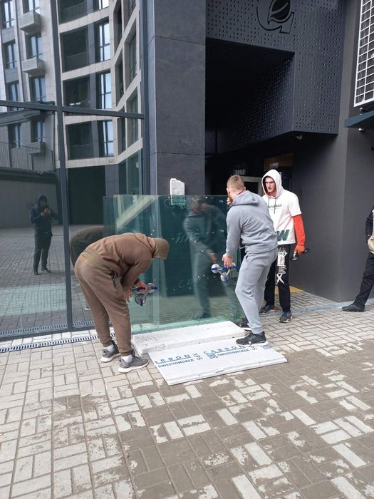 Услуги грузчиков, Послуги вантажників