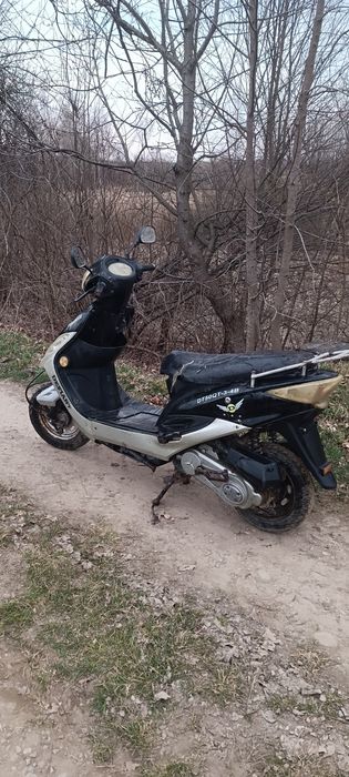 Продам скутер в непоганому робочому стані