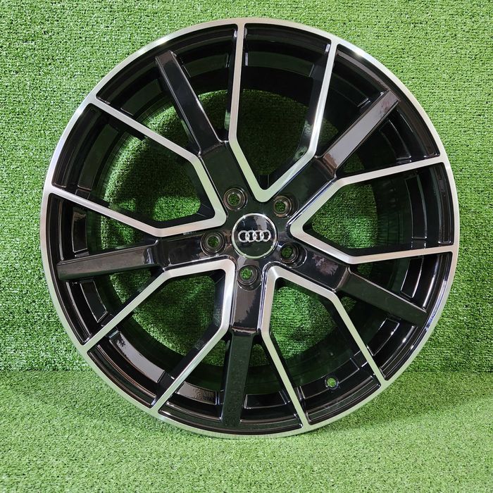 Диски R22 5x112 CB66.45 Audi Q7 Q8 DA83