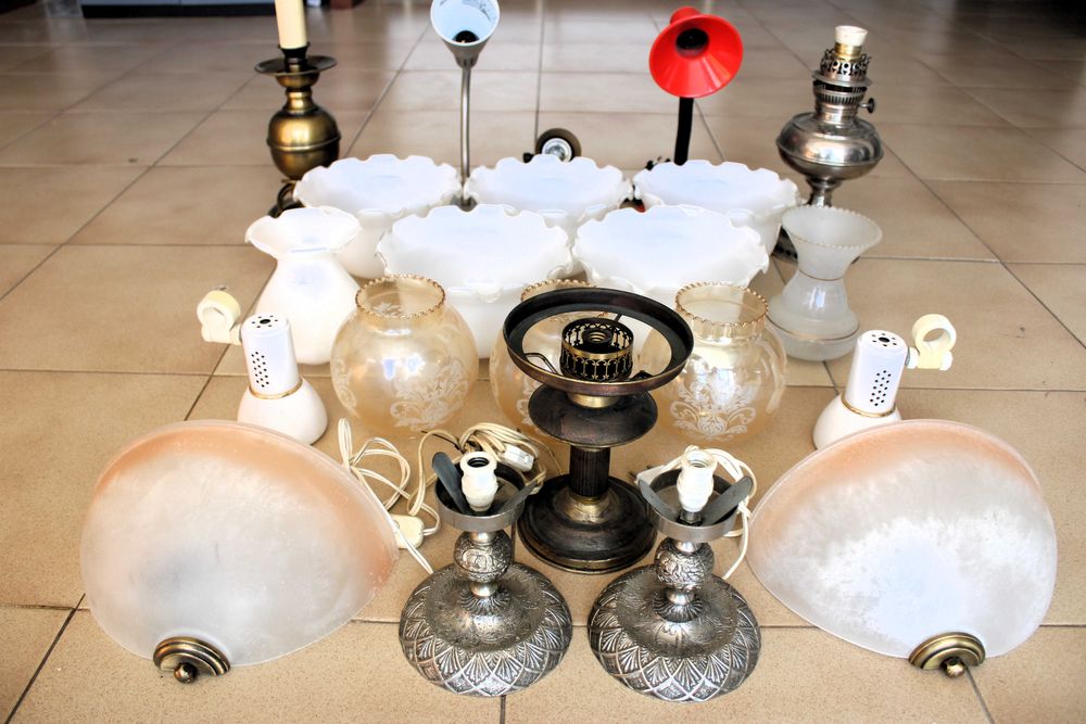 CANDEEIROS E ABAT-JOURS