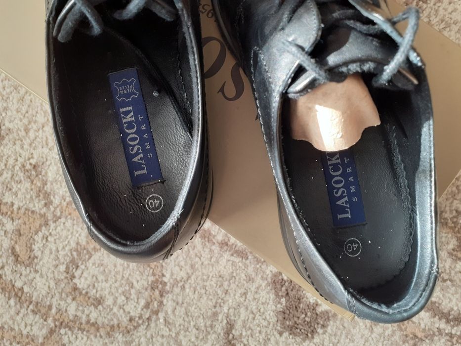Lasocki półbuty skóra r 40 czarne