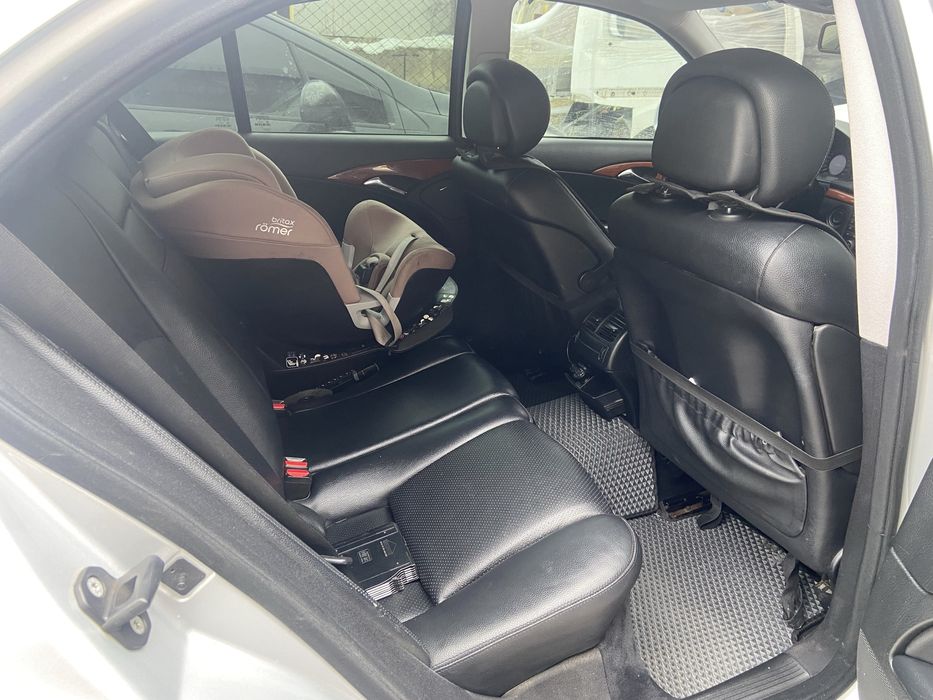 Продам мерседес 211