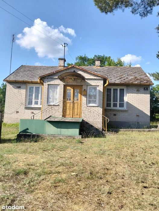 Dom pomiędzy Rykami a Dęblinem w m. Stawy (ogrodzona działka 2000 m2)