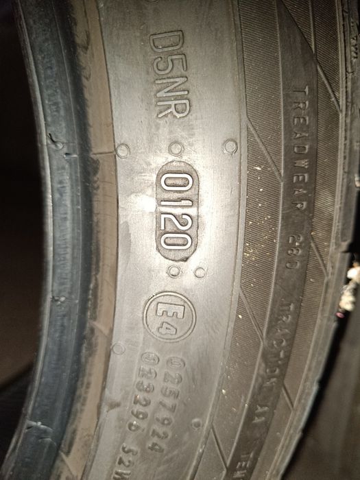 Pneus continental 225/50 R18