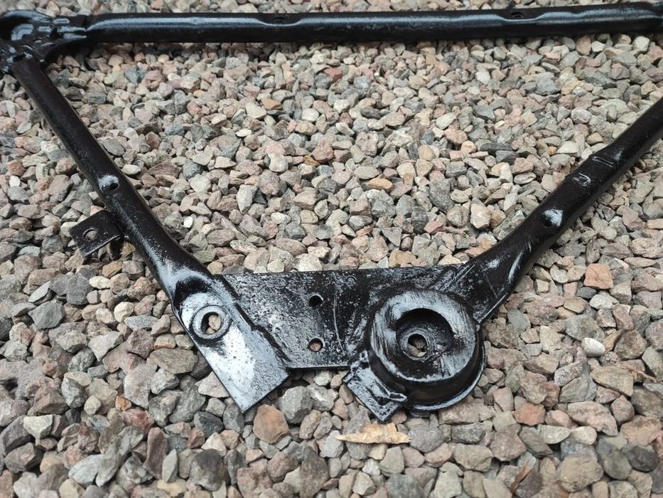 bmw e46 / e85 / e86 oryginalna rozpurka dolna podwozia / osłona miski