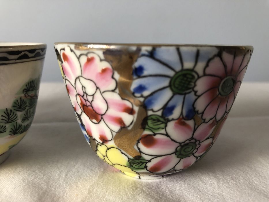Tres tacinhas de porcelana chinesa e macaense