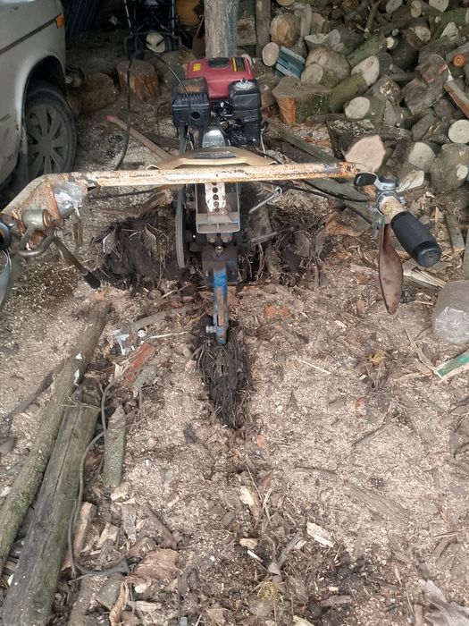 Мотоблок бензином