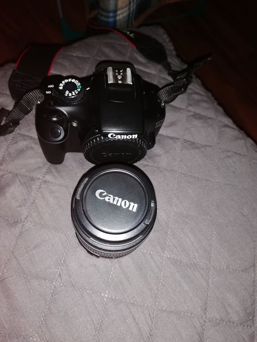 Lustrzanka Canon 1100d