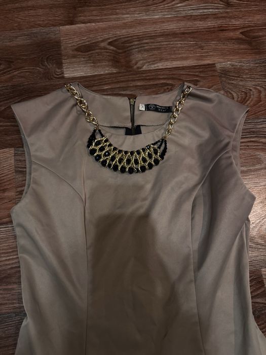 Сукня колір капучіно