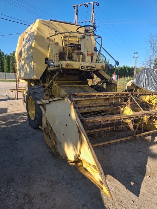 Kombajn zbożowy New Holland  m122