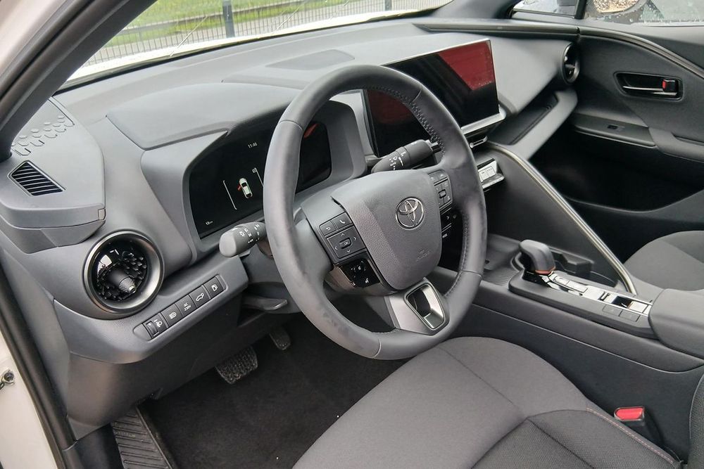 Toyota C-HR 2.0 HDF Plug-in Square Collection