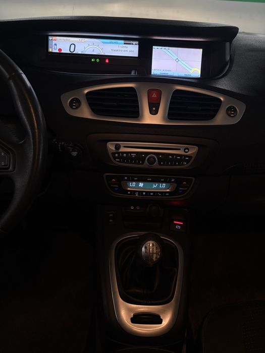 2009 RENAULT Scénic Diesel III 1.5 dCi Dynamique S