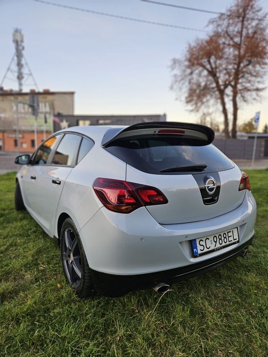 Opel Astra 1.4 turbo