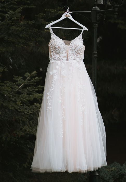 Suknia ślubna  38-40