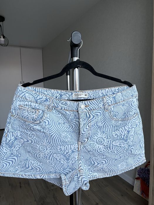 Жіночі джинсові шорти