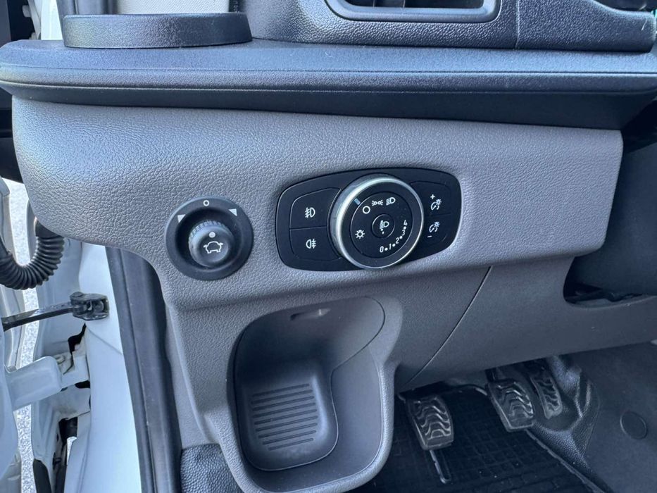 Ford Transit L2H2 2.0