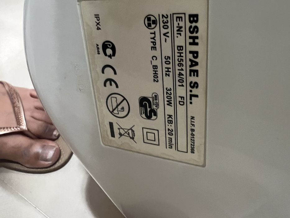 Banheira de hidromassagem pés