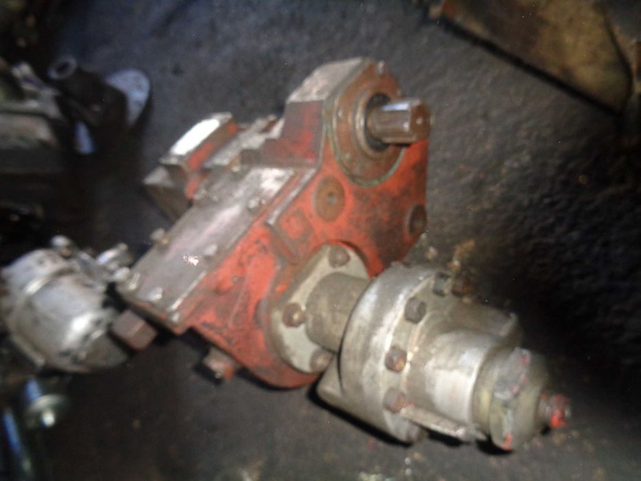 Przekładnia+ pompa hydrauliczna TOS Rakovnik / Rexroth , czeska