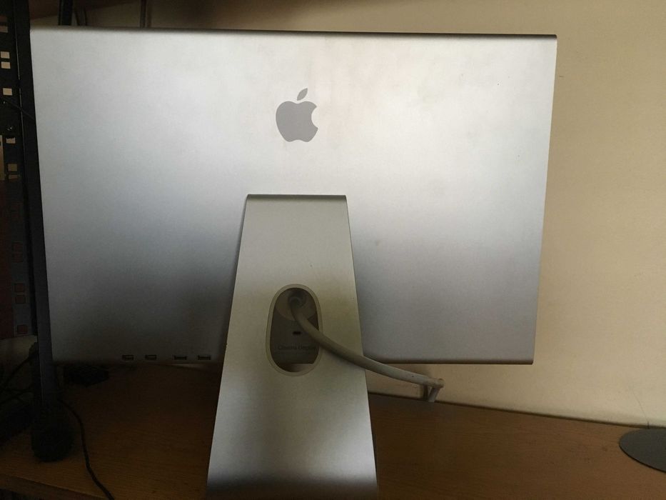 Монитор Apple cinema display 20"