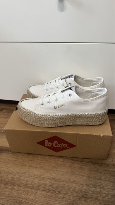 Lee Cooper damskie trapmki espadryle roz. 41