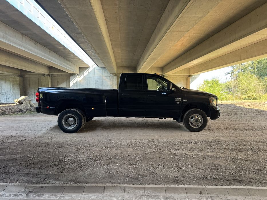Dodge RAM 3500 4x4 Heavy Duty 5.7 V8 – bliźniak, benzyna + LPG